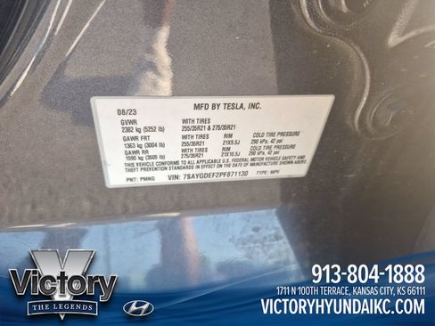 Used 2023 Tesla Model Y Performance AWD/4WD image 29