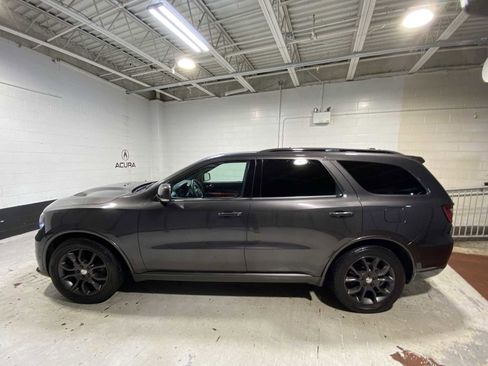 Used 2018 Dodge Durango R/T w/ Technology Group image 3
