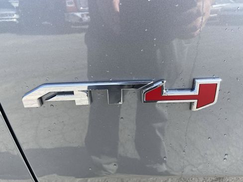 Used 2026 GMC Yukon AT4 AWD/4WD image 36