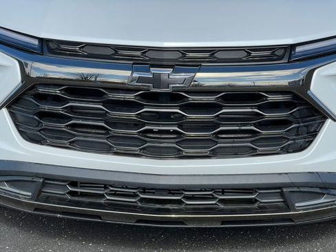 New 2025 Chevrolet TrailBlazer ACTIV w/ Convenience Package FWD image 35