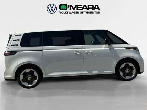 New 2025 Volkswagen ID. Buzz Pro S image 5