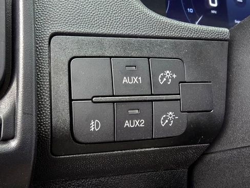 New 2026 RAM ProMaster 3500 w/ Premium Convenience Group image 19