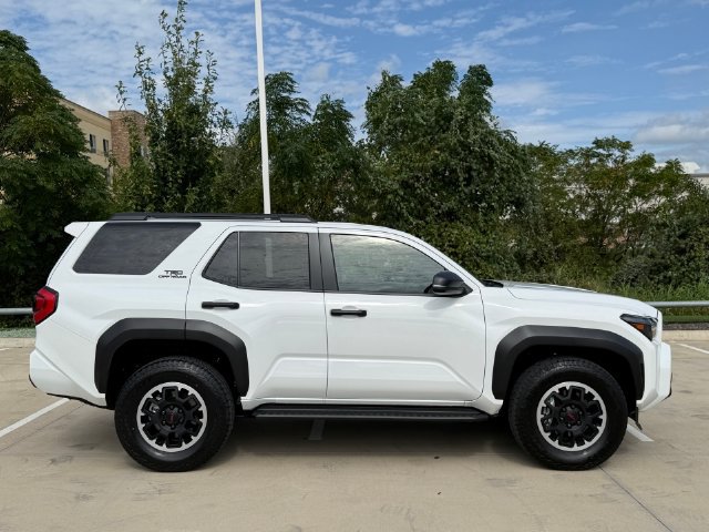 Used 2026 Toyota 4Runner TRD Off-Road AWD/4WD image 4