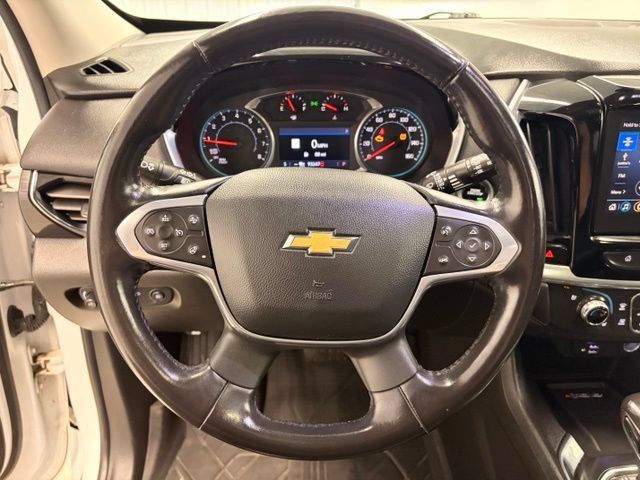 Used 2021 Chevrolet Traverse High Country AWD/4WD image 17