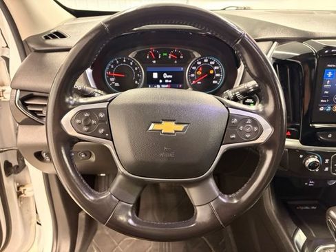Used 2021 Chevrolet Traverse High Country AWD/4WD image 17