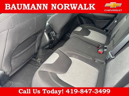 Used 2014 Jeep Cherokee Latitude AWD/4WD image 34