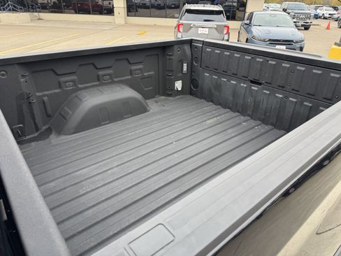 Used 2024 Chevrolet Silverado 1500 ZR2 w/ Technology Package image 13