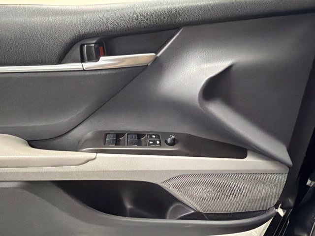 Used 2024 Toyota Camry SE FWD image 26