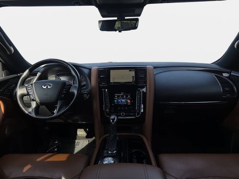 Certified 2021 INFINITI QX80 Sensory w/ All-Season Package AWD/4WD image 9