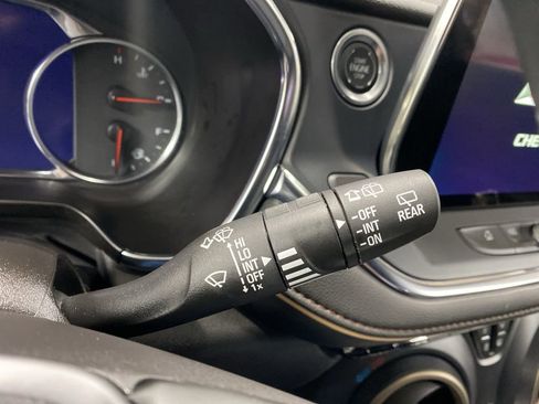 Used 2025 Chevrolet Blazer Premier w/ Driver Confidence II Package image 40