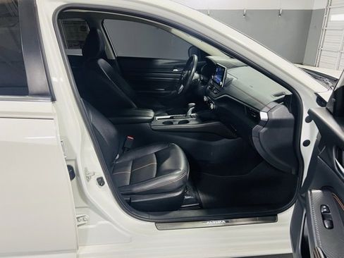 Used 2022 Nissan Altima 2.5 SR image 33