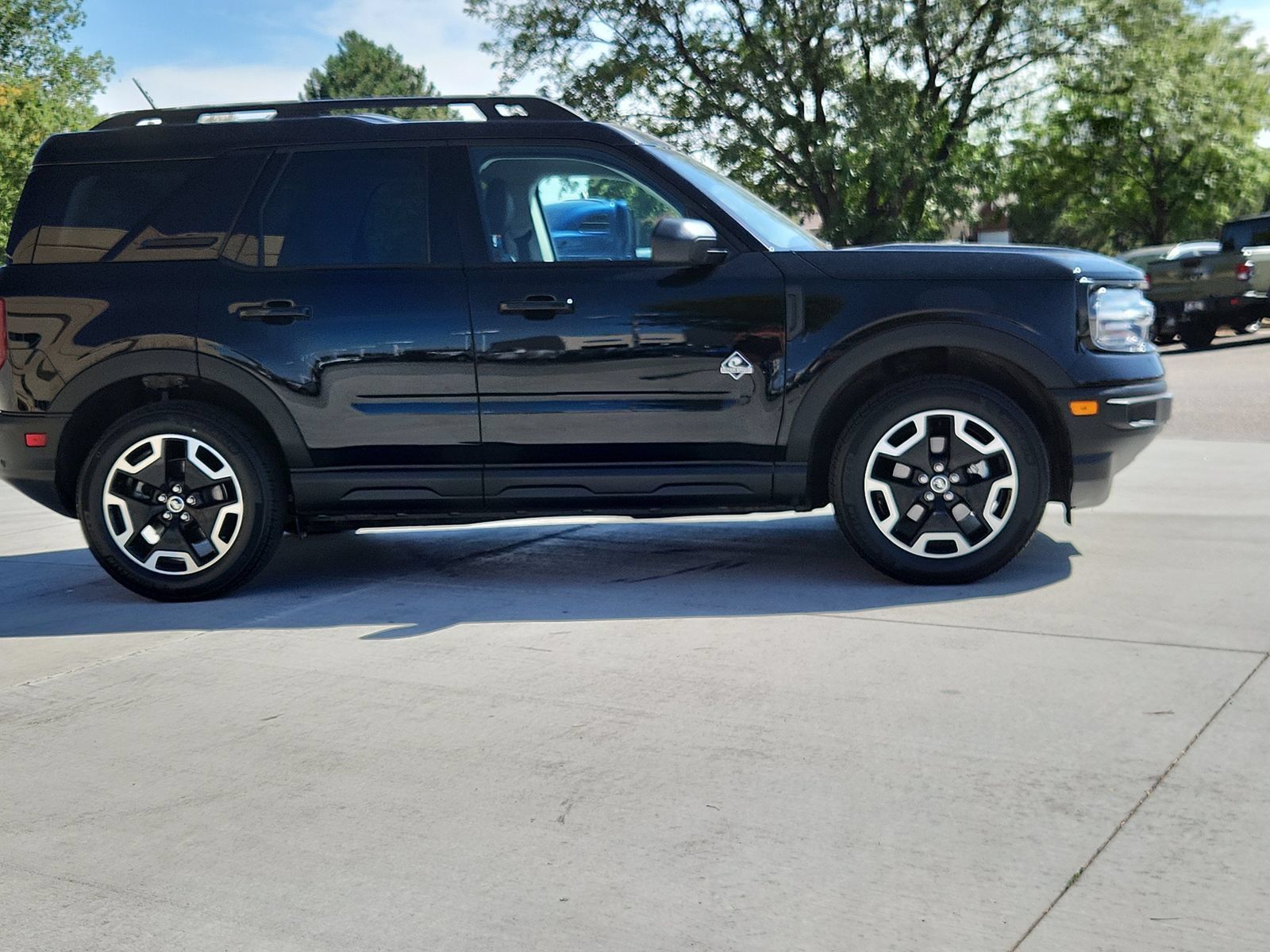 Used 2023 Ford Bronco Sport Outer Banks AWD/4WD image 6