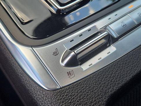Used 2025 Kia Carnival SX Prestige FWD image 21