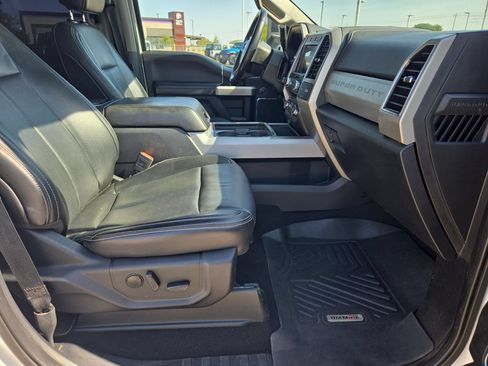 Used 2021 Ford F250 Lariat AWD/4WD image 27