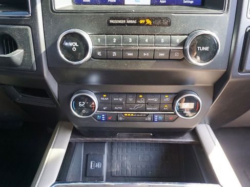 Used 2020 Ford Expedition Max Limited RWD image 11