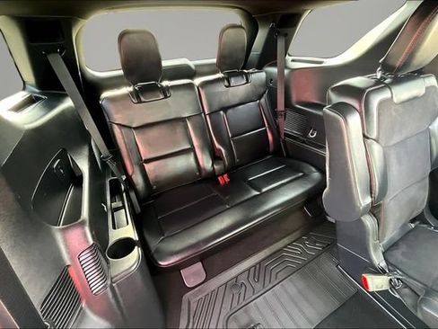 Used 2025 Ford Explorer ST AWD/4WD image 26