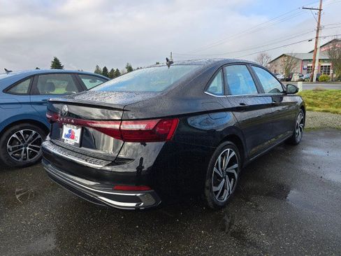New 2026 Volkswagen Jetta SEL image 3