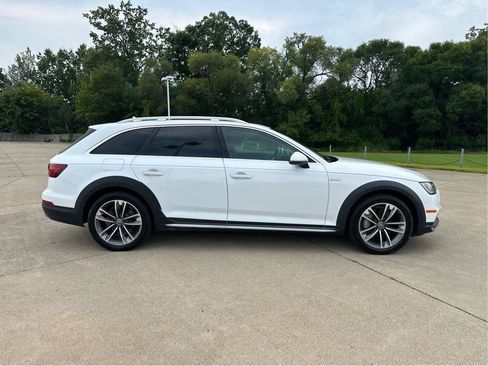 Used 2018 Audi A4 2.0T allroad Premium AWD/4WD image 2