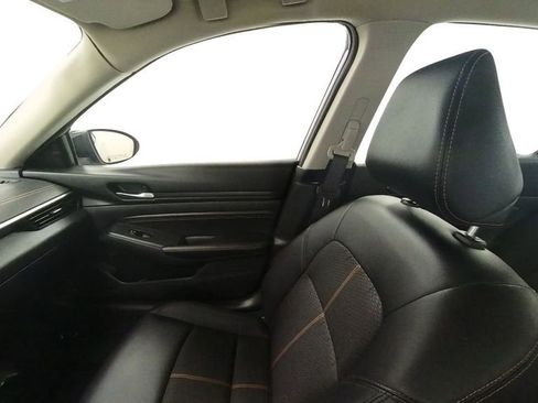 Used 2022 Nissan Altima 2.5 SR image 32