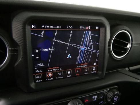 Used 2023 Jeep Wrangler Unlimited Sahara w/ Cold Weather Group AWD/4WD image 30