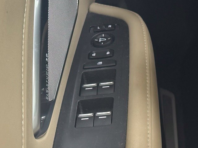Used 2019 Acura RDX w/ Advance Package FWD image 13