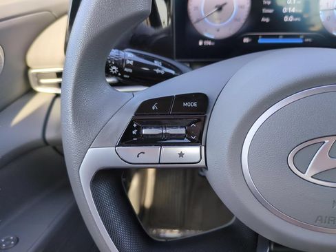 Certified 2024 Hyundai Elantra SEL FWD image 18