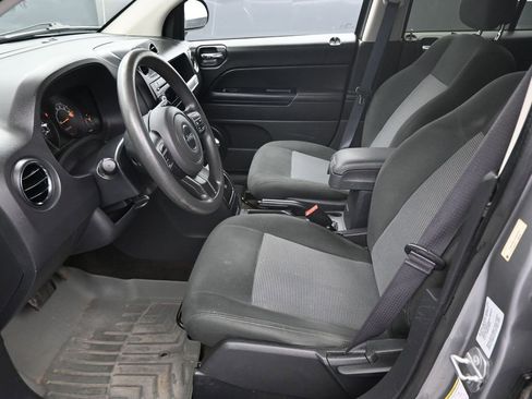 Used 2016 Jeep Compass Sport w/ Power Value Group image 9