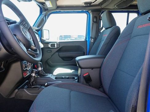 New 2025 Jeep Wrangler Rubicon w/ Technology Group image 14