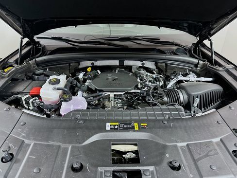 New 2026 Jeep Grand Cherokee Limited w/ Limited Altitude Package image 8