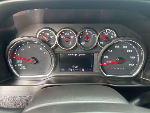 Used 2021 Chevrolet Silverado 1500 RST AWD/4WD image 18