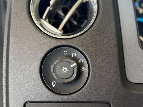 Used 2014 Ford F150 XLT w/ Equipment Group 302A Luxury image 29