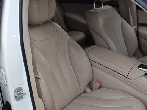 Used 2016 Mercedes-Benz S 550 Sedan image 15