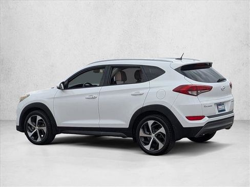 Used 2016 Hyundai Tucson Sport FWD image 8