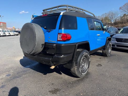 Used 2007 Toyota FJ Cruiser 4WD image 9