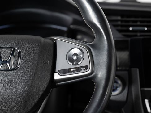 Used 2018 Honda Civic Sport Touring image 32