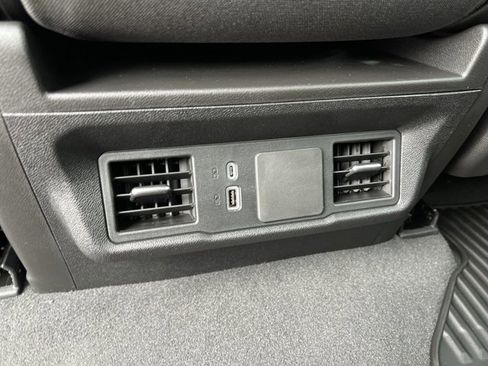 Used 2024 Chevrolet Silverado 1500 Custom w/ Dark Appearance Package image 22