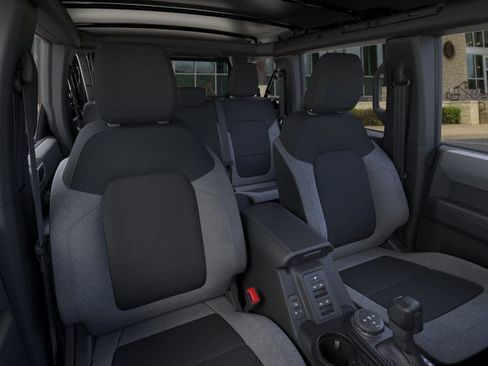 New 2025 Ford Bronco Big Bend image 10