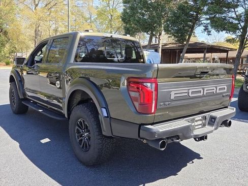 Used 2025 Ford F150 Raptor AWD/4WD image 10