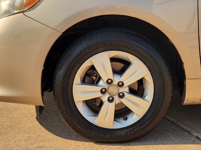 Used 2010 Toyota Corolla LE w/ LE EVP Pkg #1 FWD image 8
