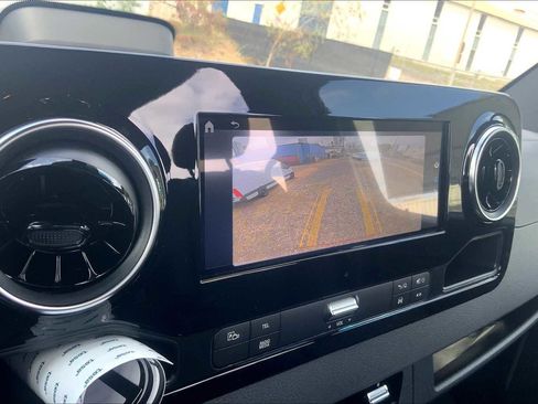 New 2025 Mercedes-Benz Sprinter 2500 image 21