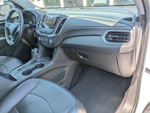 Used 2018 Chevrolet Equinox Premier AWD/4WD image 24