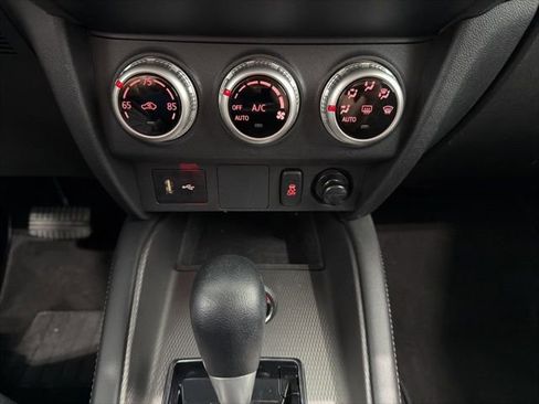 Used 2024 Mitsubishi Outlander Sport AWD image 17