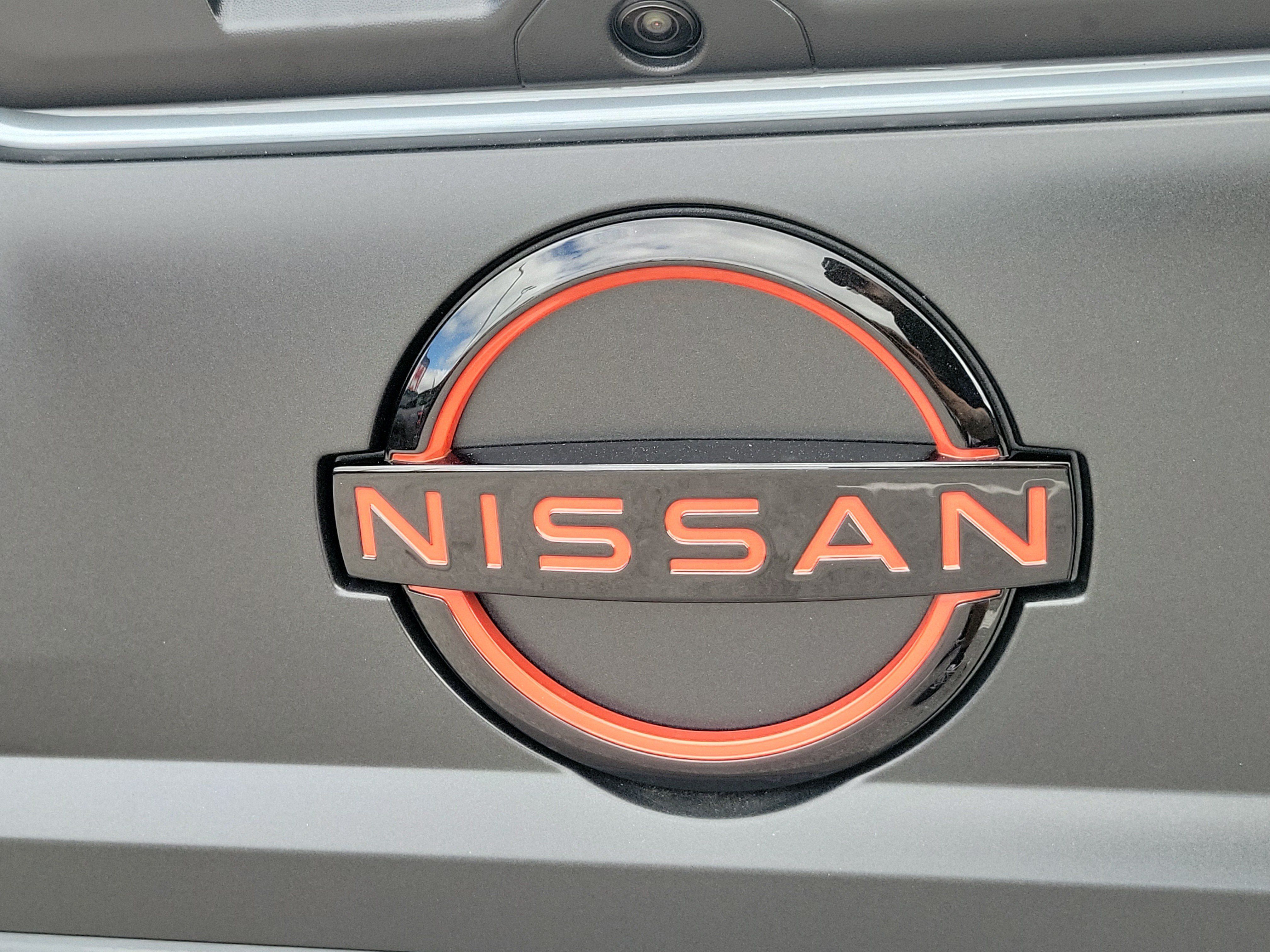 New 2027 Nissan Frontier PRO-4X w/ Pro Convenience Package RWD image 8