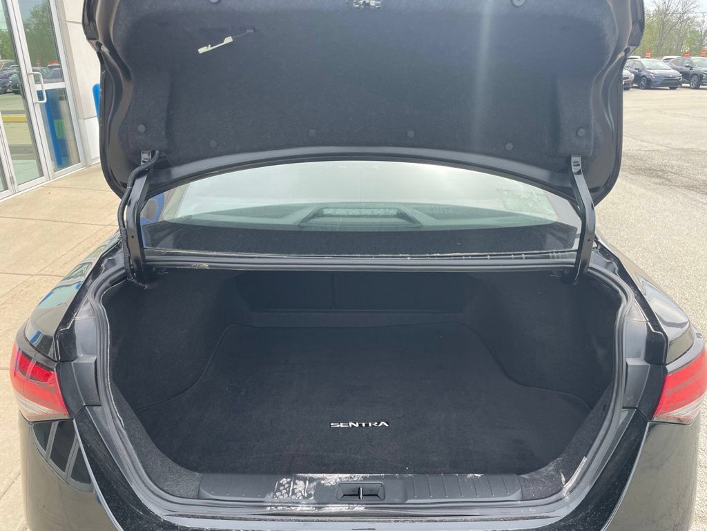 Used 2024 Nissan Sentra SV w/ All-Weather Package FWD image 13