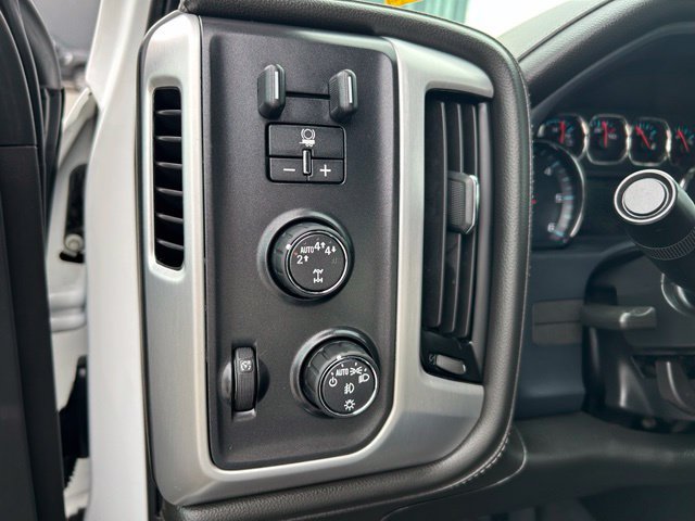 Used 2018 GMC Sierra 1500 SLT w/ SLT Premium Package AWD/4WD image 25