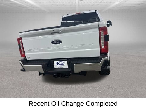 Used 2024 Ford F250 Lariat AWD/4WD image 13