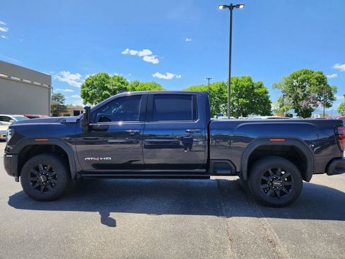 Used 2024 GMC Sierra 2500 AT4 w/ AT4 Premium Plus Package AWD/4WD image 4