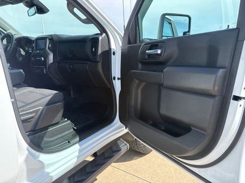 Used 2024 Chevrolet Silverado 2500 Custom w/ Custom Value Package AWD/4WD image 43