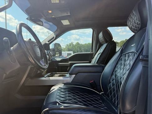 Used 2022 Ford F450 Platinum w/ FX4 Off-Road Package AWD/4WD image 12