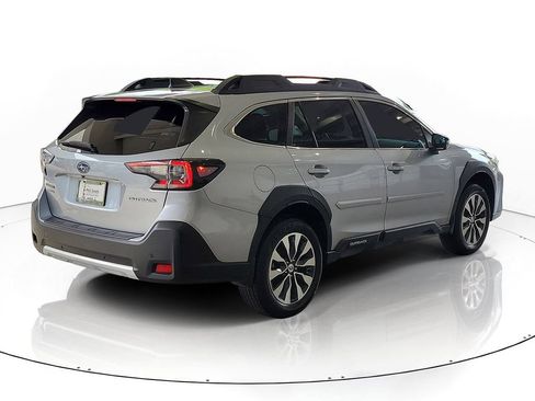 Used 2024 Subaru Outback Limited AWD/4WD image 6